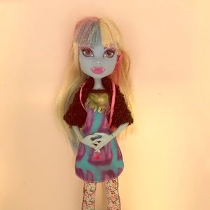 Abbey Bominable Doll.